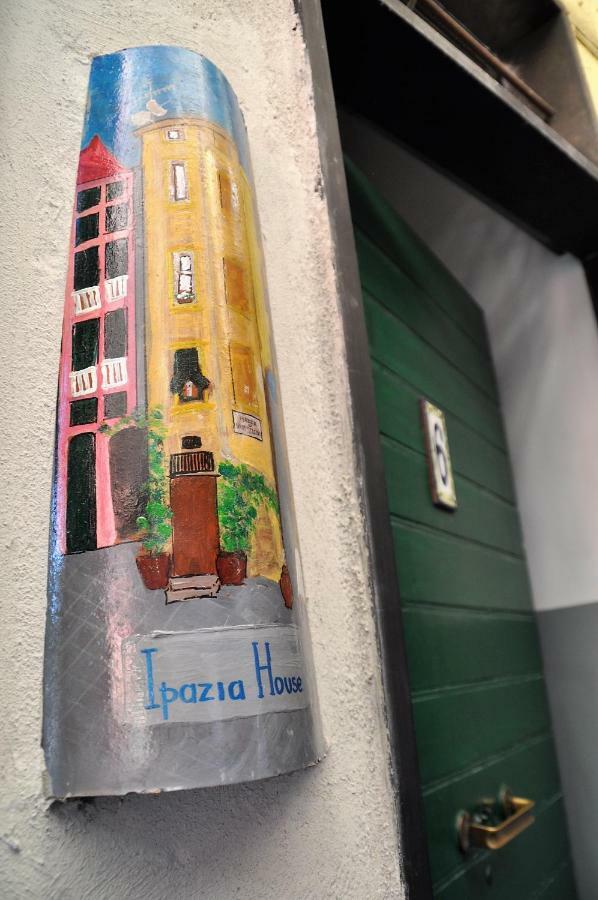 Apartament Ipazia House Genua Zewnętrze zdjęcie